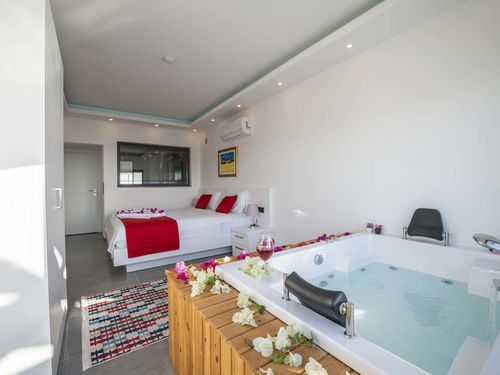  gece  -  Kasım
  | Kalkan Kördere Balayı Villası (Jakuzili, Deniz Manzaralı, Lüks)